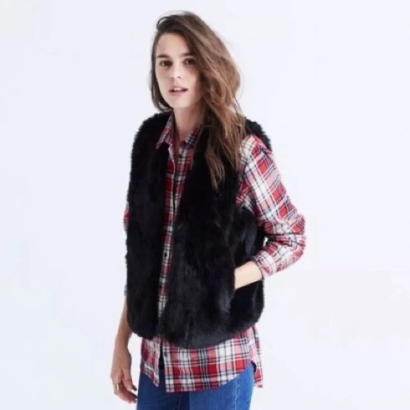 Madewell Faux Fur Vest - Picture 2 of 6